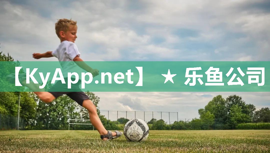 乒乓球台那条竖线左右两边叫什么 乒乓球台那条竖线左右两边叫什么